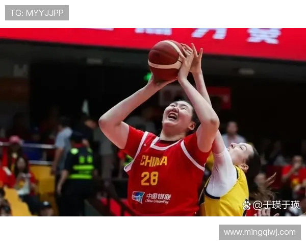 教学热身赛女篮险胜国际联队